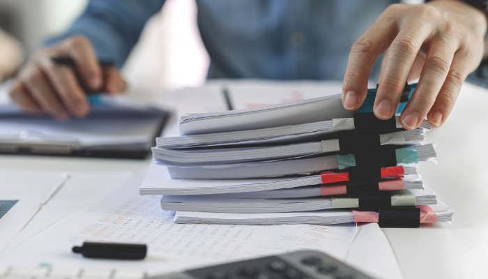 Dokumenty i regulaminy