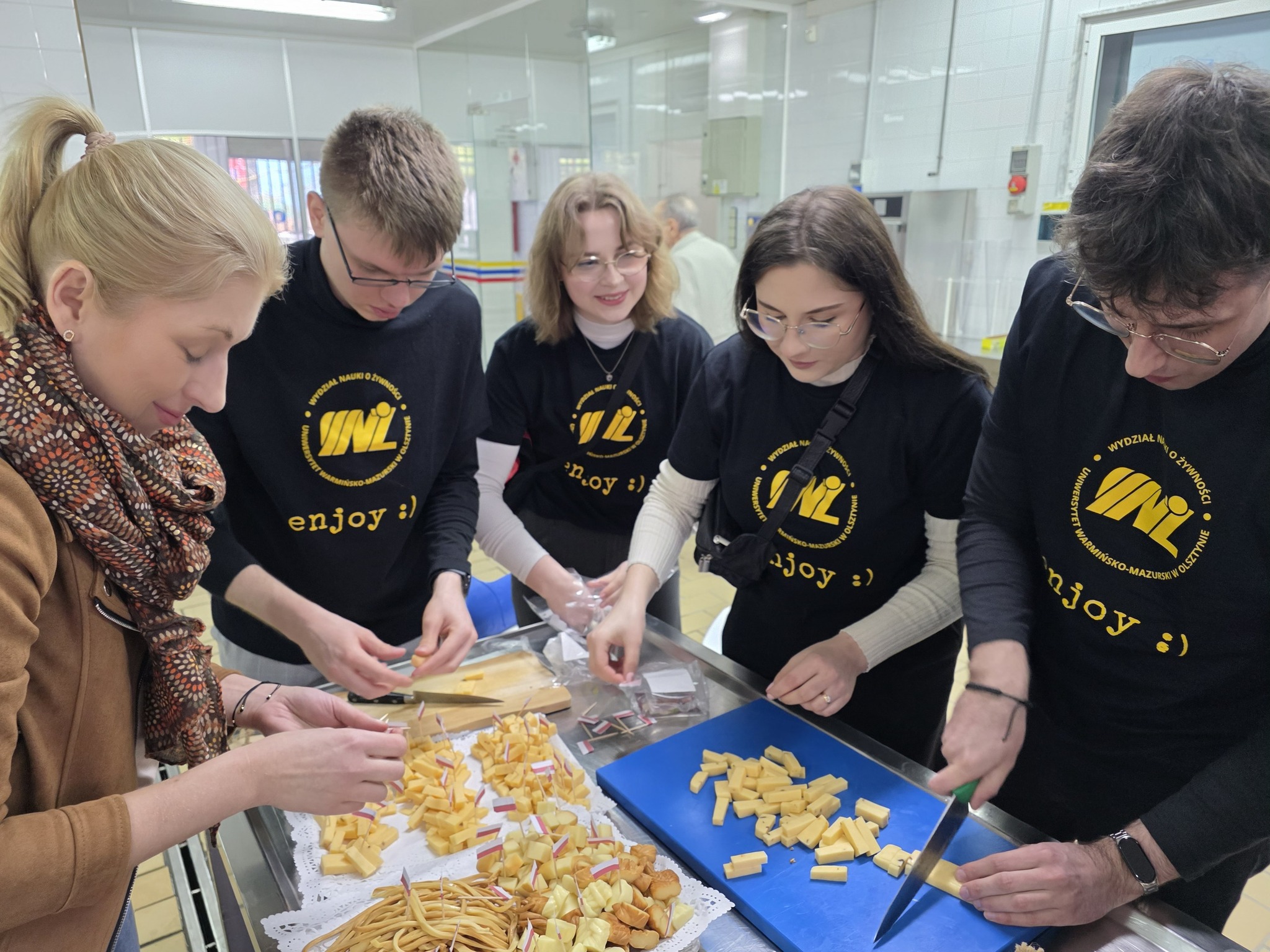 studenci Wydziału Nauki o Żywności podczas Europejskiego Konkursu Sensorycznego EUROPEL