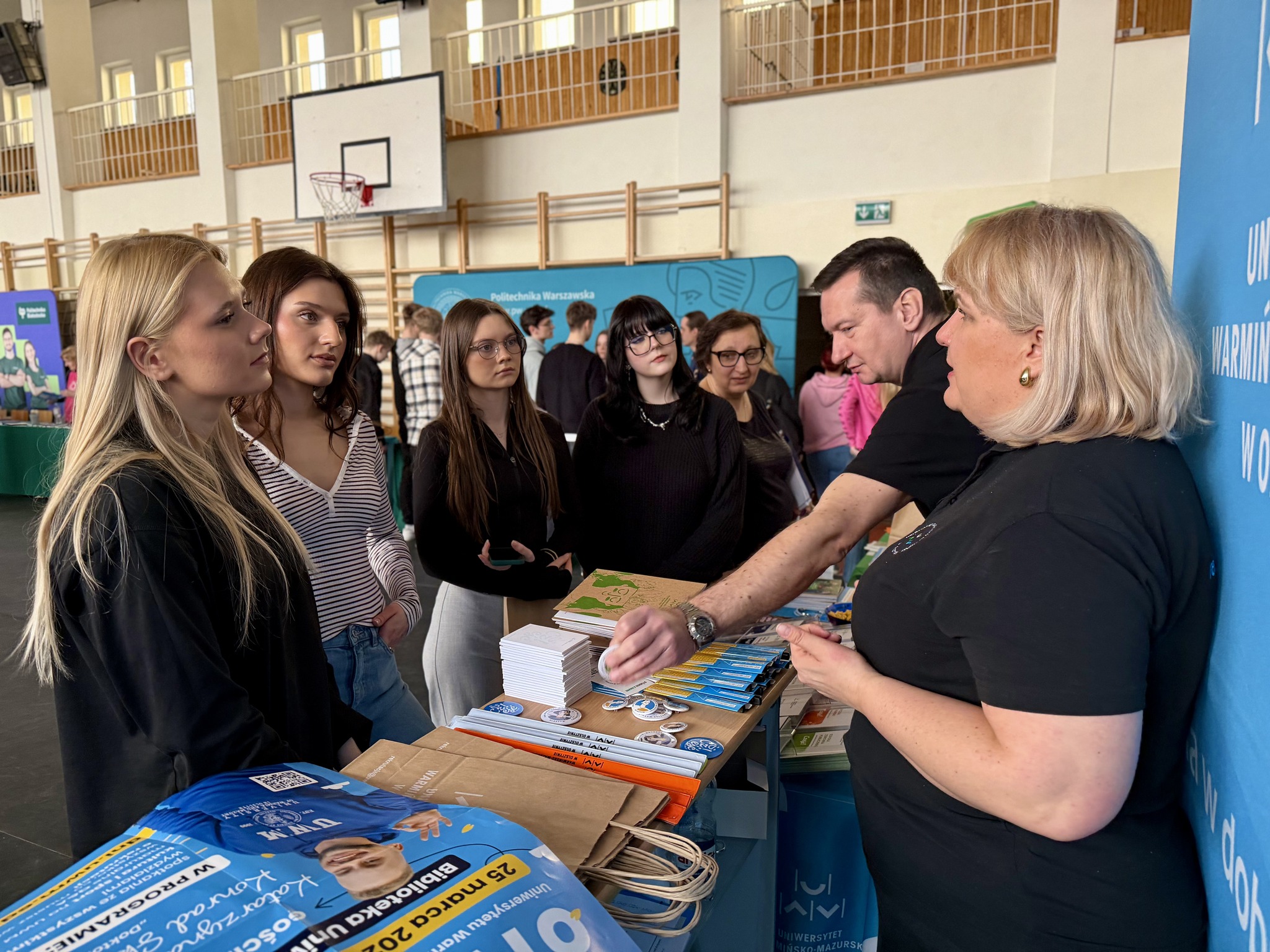 Stoisko Biura ds. studenckich podczas "Giełdy pomysłów na życie" 