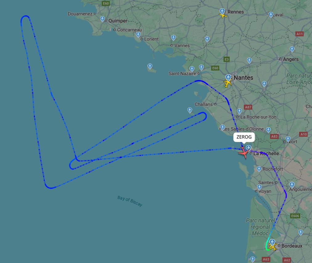 mapka przedstawiająca trasę lotów parabolicznych