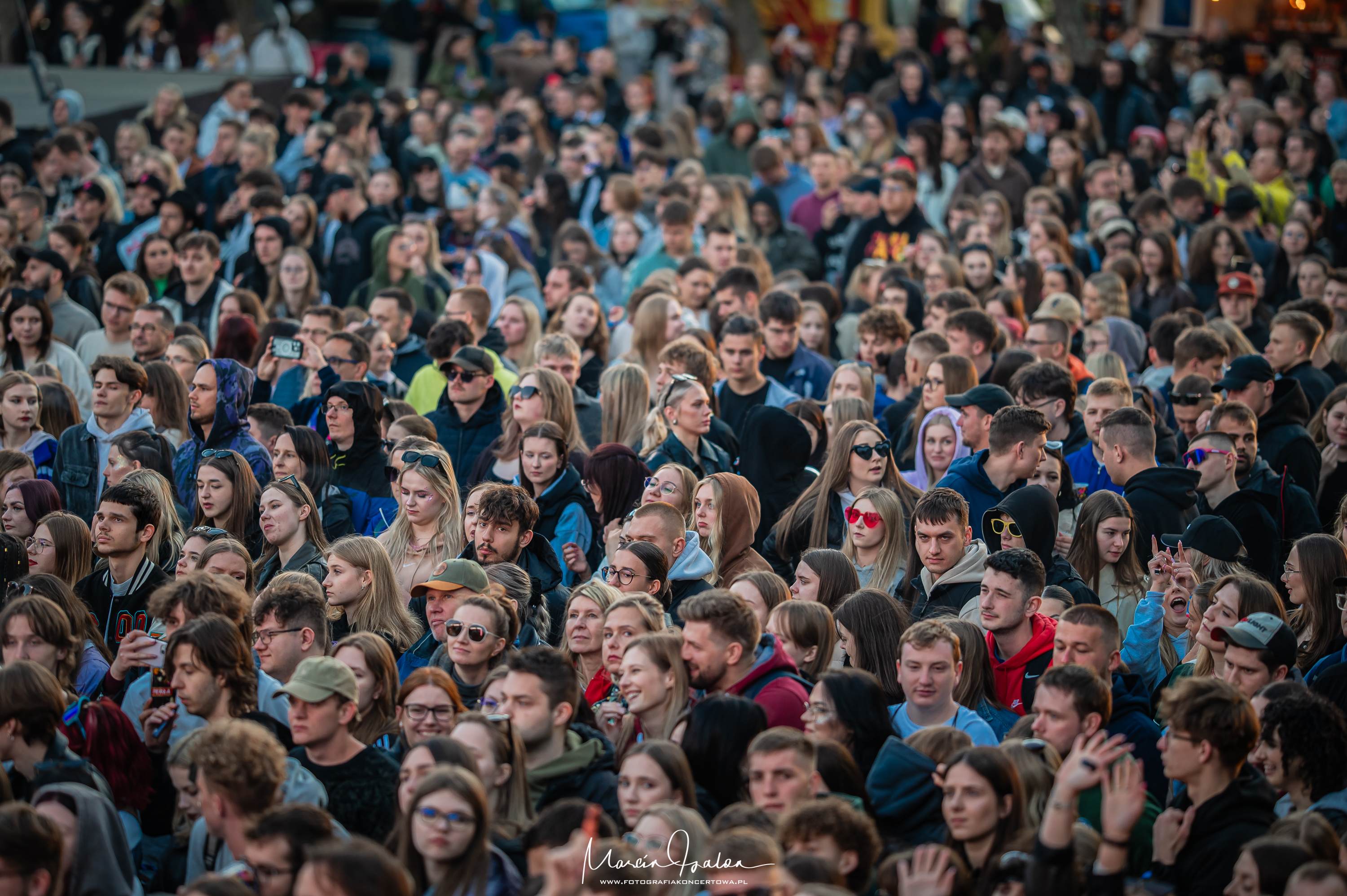 Kortowiada 2025: publiczność podczas koncertu Myslovitz