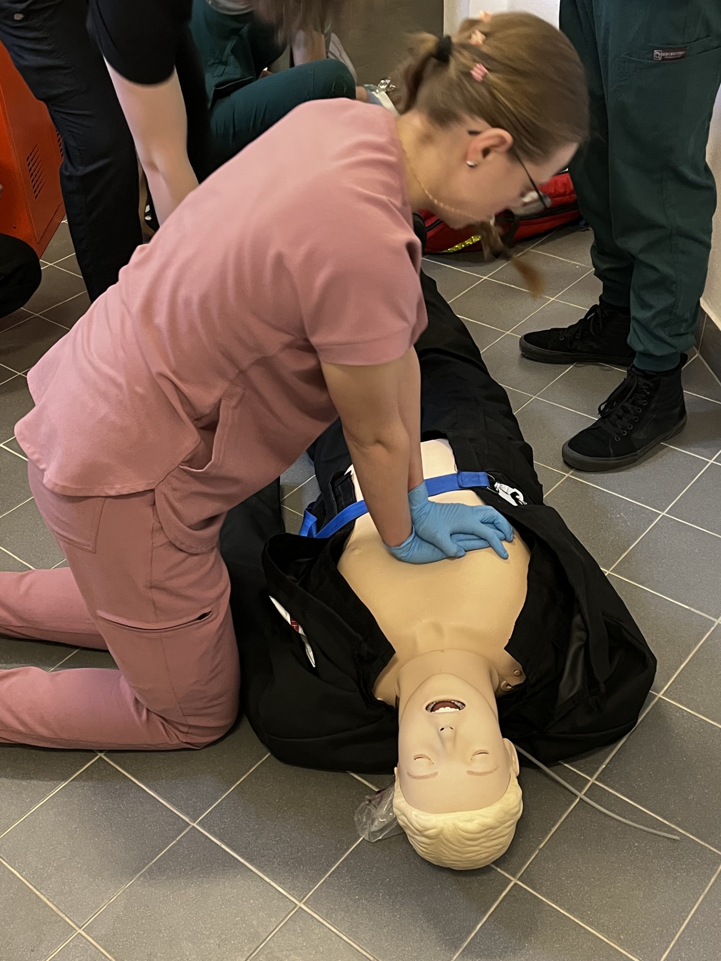 reanimacja przeprowadzona na fantomie