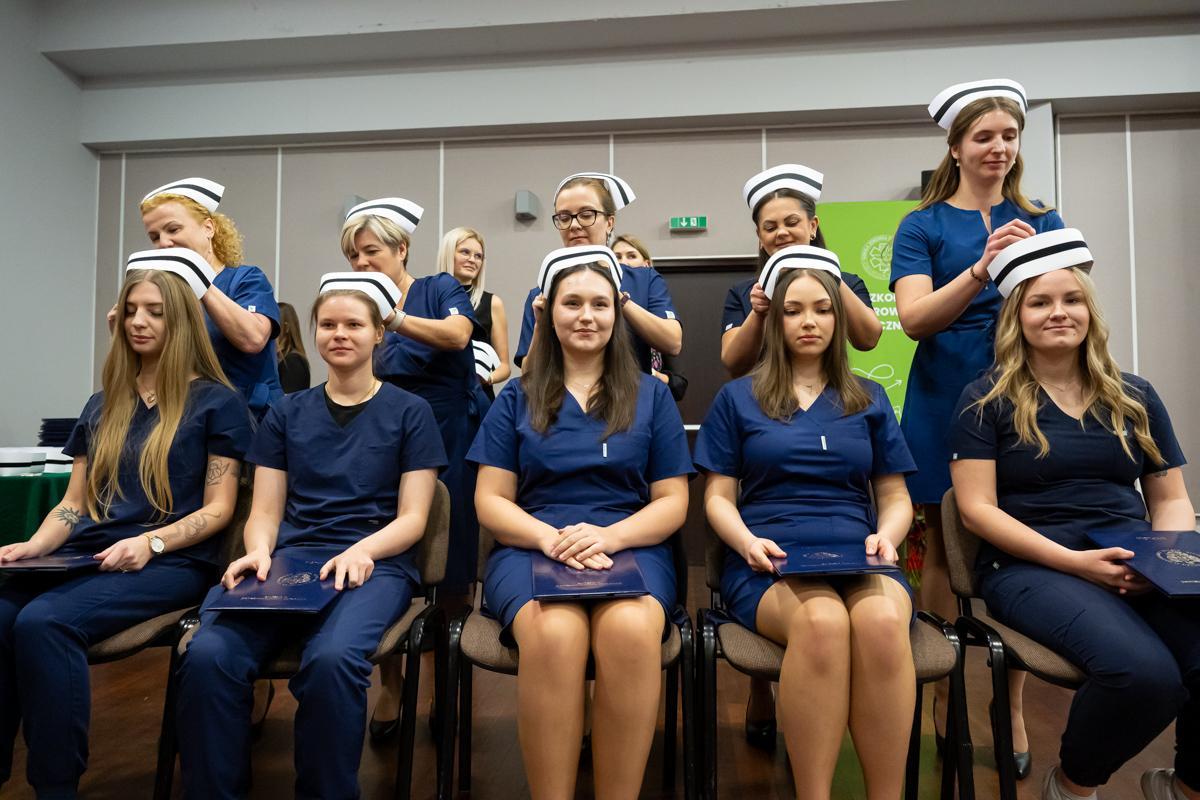 Dyplomatorium SZP: czepkowanie 