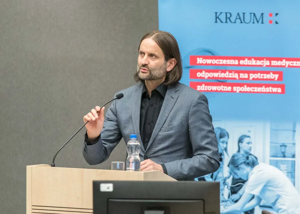 Konferencja pt. „Nowoczesna edukacja medyczna odpowiedzią na potrzeby zdrowotne społeczeństwa” / Fot. Tomasz Walów