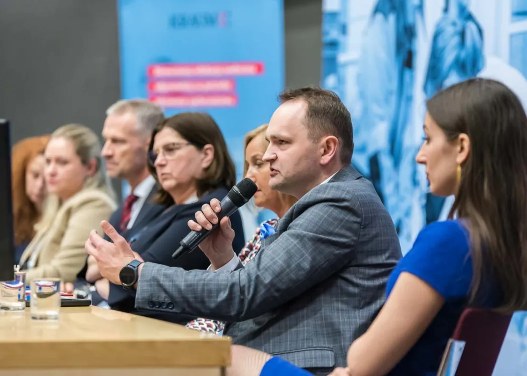 Konferencja pt. „Nowoczesna edukacja medyczna odpowiedzią na potrzeby zdrowotne społeczeństwa” / Fot. Tomasz Walów