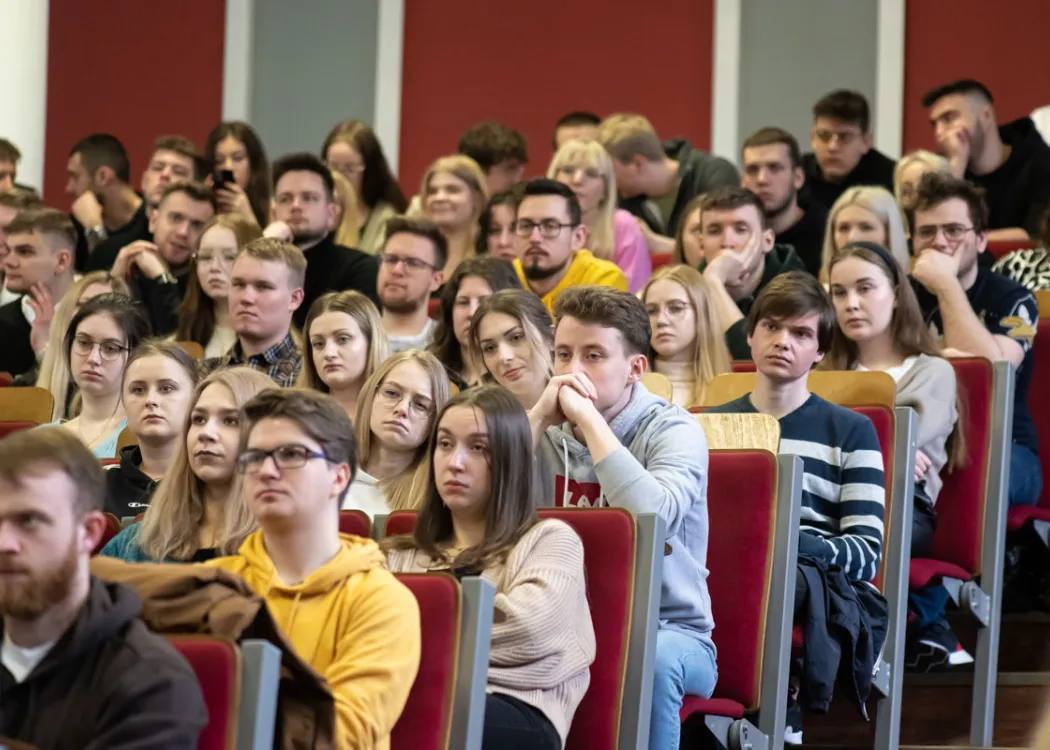 Publiczność na wykładzie prof. Balcerowicza