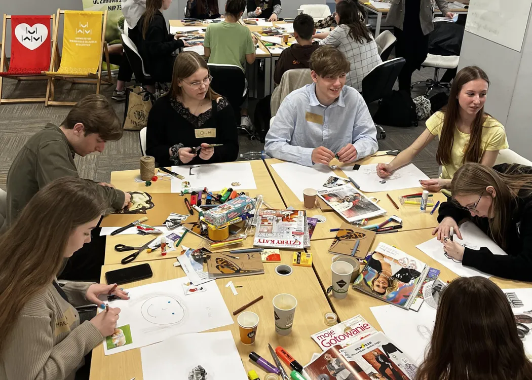 Warsztaty edukacyjne design thinking, fot. FB Centrum Współpracy z Otoczeniem Społeczno-Gospodarczym