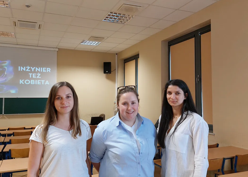 Absolwentki UWM podczas spotkania Inżynier też kobieta