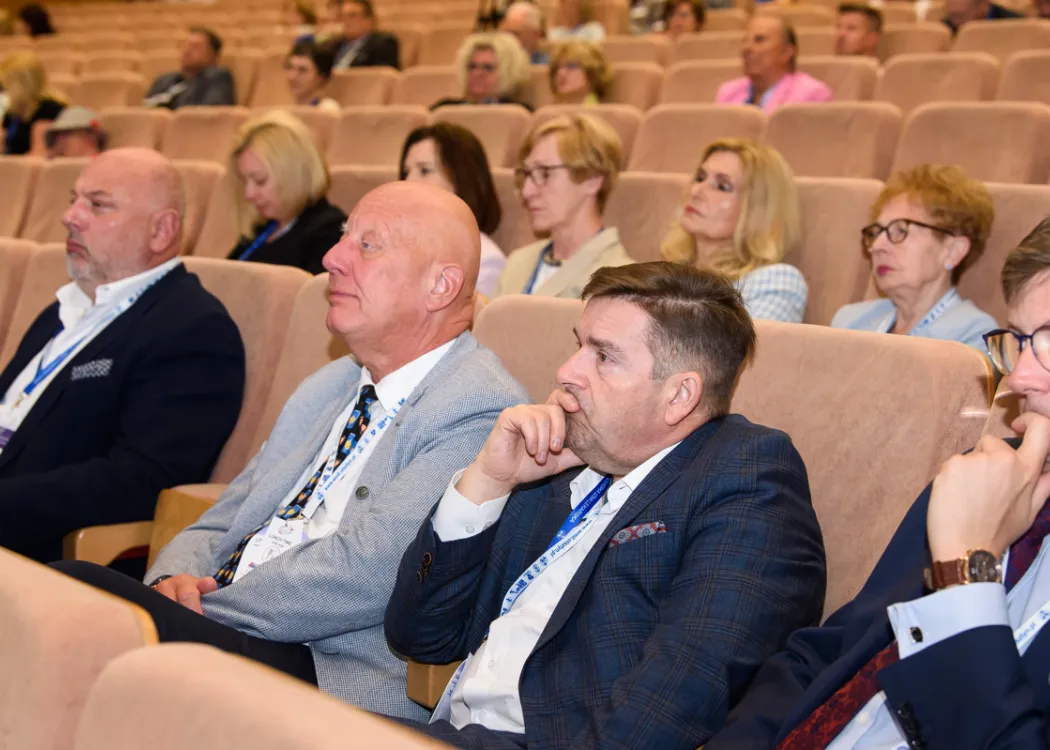 IV Światowy Zjazd Lekarzy Polskich i XI Kongres Polonii Medycznej