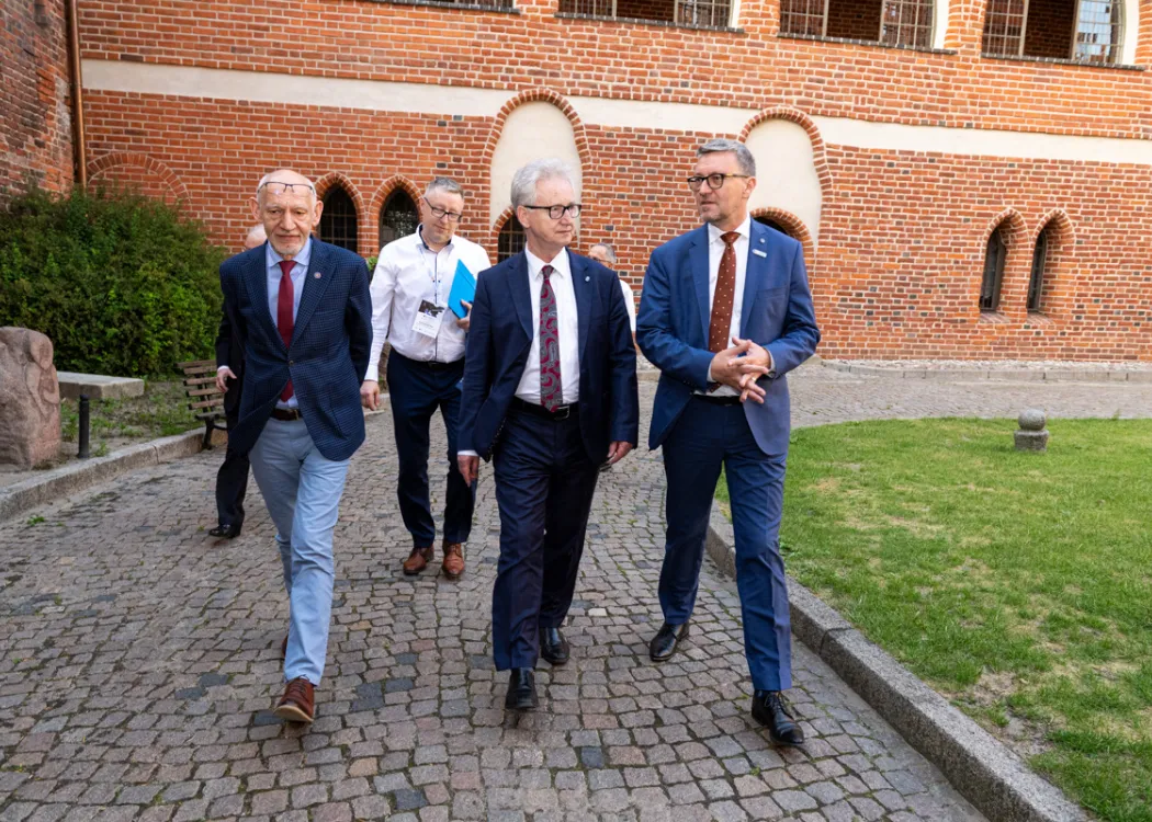 Światowy Kongres Kopernikański w Olsztynie - wizyta na olsztyńskim zamku