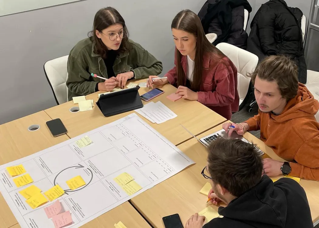 Studenci analizy i kreowania trendów, fot. archiwum prywatne