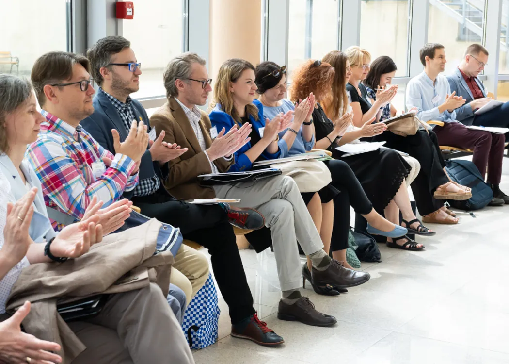 "Communicative 3Ms: Modes, Mediums, Modalities"