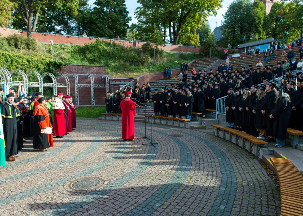 Inauguracja roku akademickiego w Collegium Medicum - amifiteatr