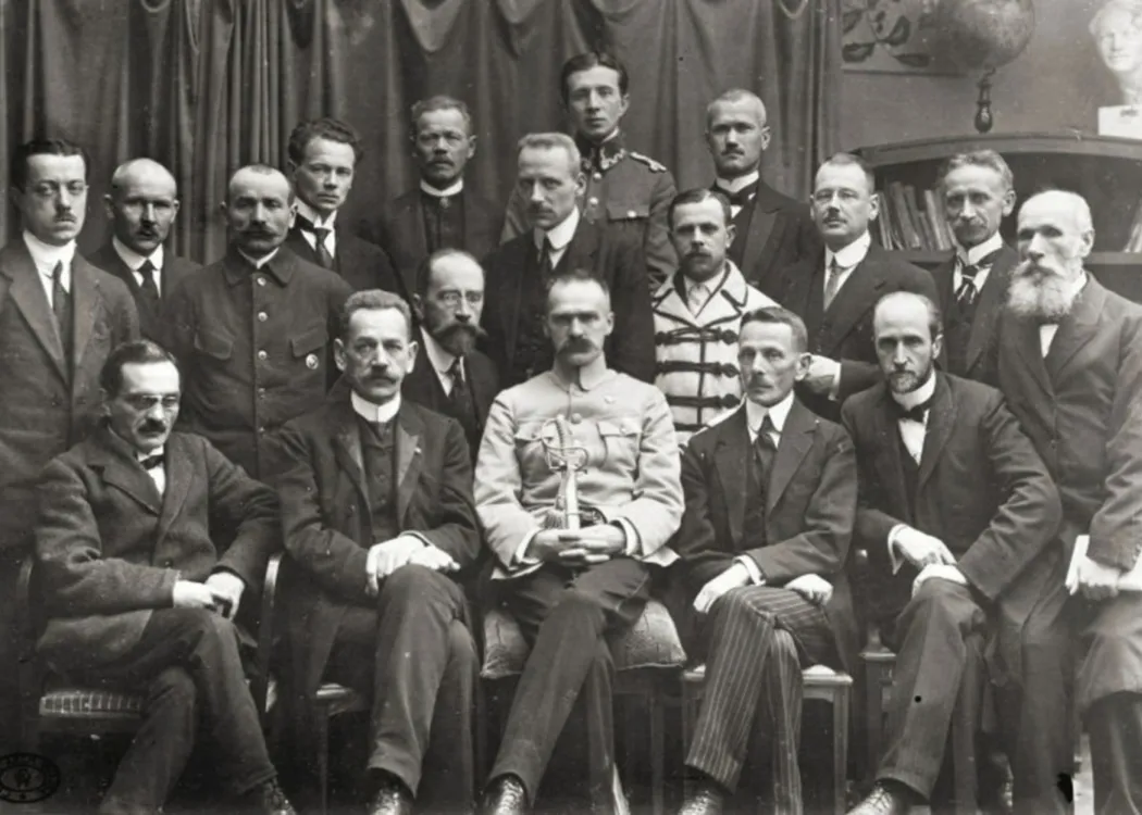 Rząd polski Jędrzeja Moraczewskiego po zmianach 29 grudnia 1918 r. Źródło: Wikipedia