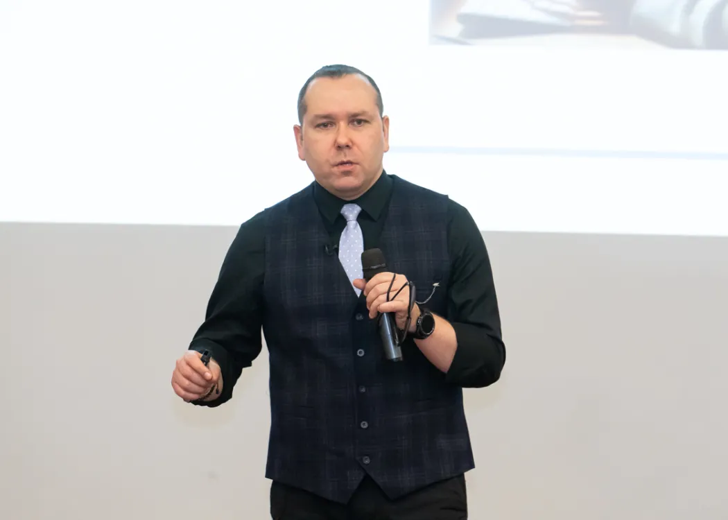 Naukowe środy na UWM - wykład dr. Miłosza Babeckiego