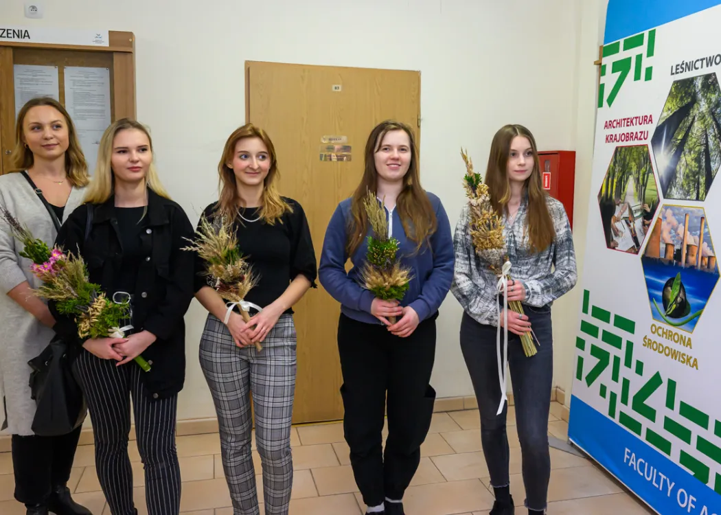 Wystawa palm wielkanocnych na WRiL UWM