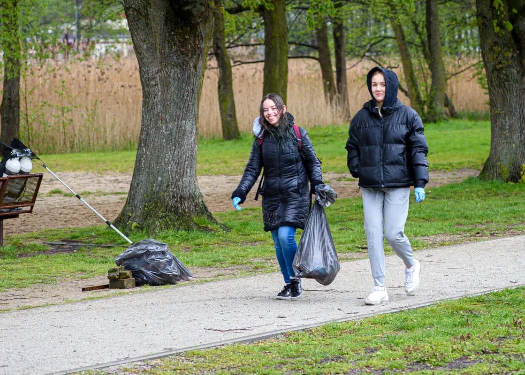 Sprzątanie Kortowa - UWM dla Ziemi