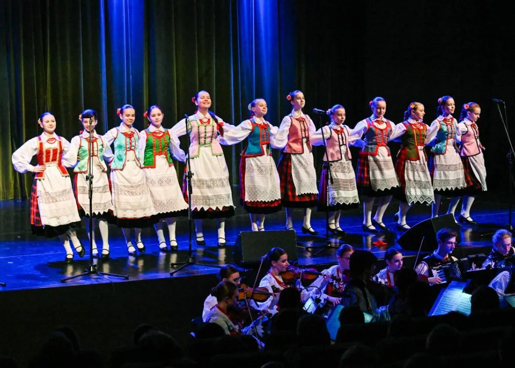 Koncert Zespołu Pieśni i Tańca Kortowo