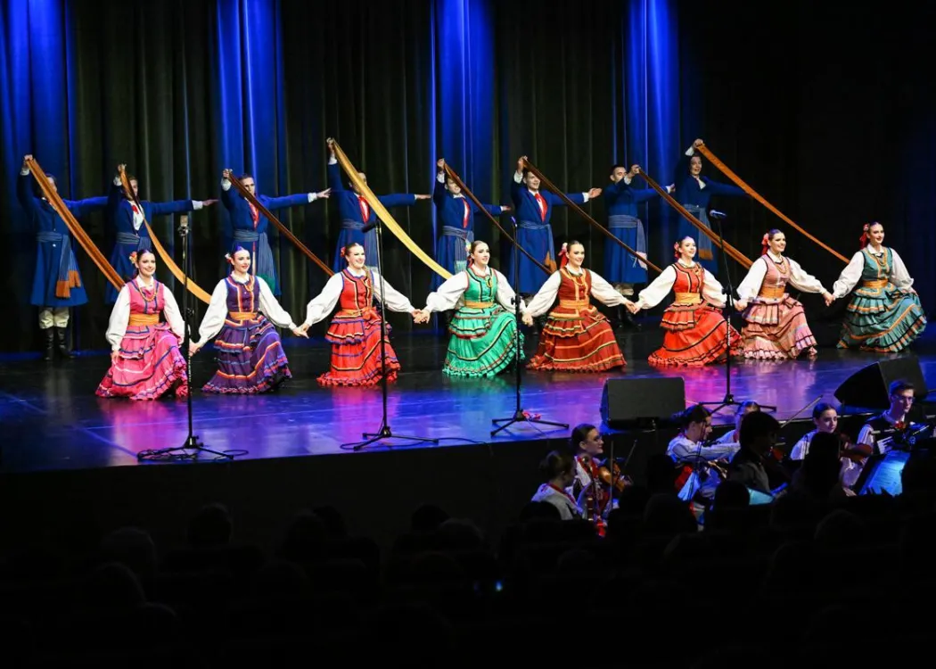 Koncert Zespołu Pieśni i Tańca Kortowo