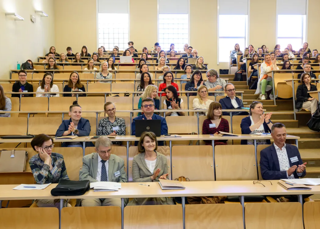 konferencja z cyklu: Nowe zjawiska w języku, tekście i komunikacji.