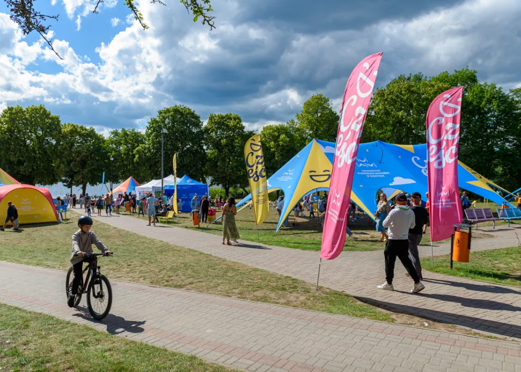 Piknik Nauki i Sztuki w Kortowie - jubileusz 25-lecia UWM