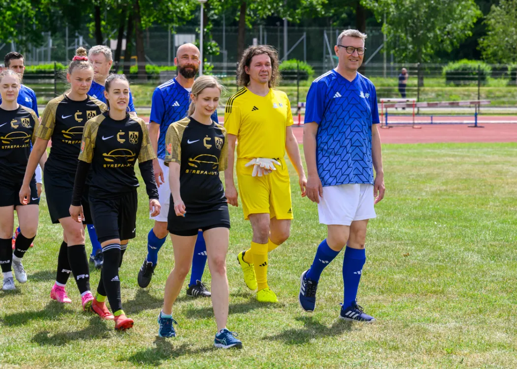 Mecz kadra vs. studenci - jubileusz 25-lecia UWM