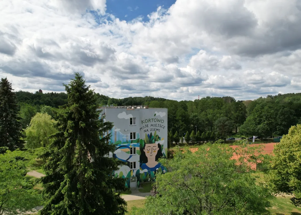 Mural na DS8: Kortowo - moje miejsce na ziemi