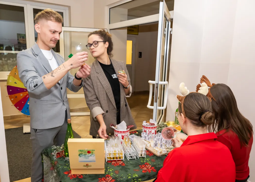 Mikołajki z Nożami