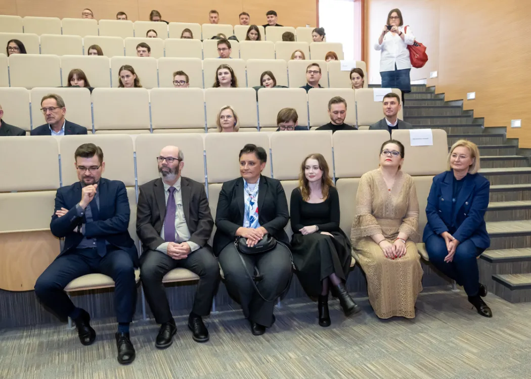 Wydział Humanistyczny: wręczenie dyplomów wyróżniającym się absolwentom