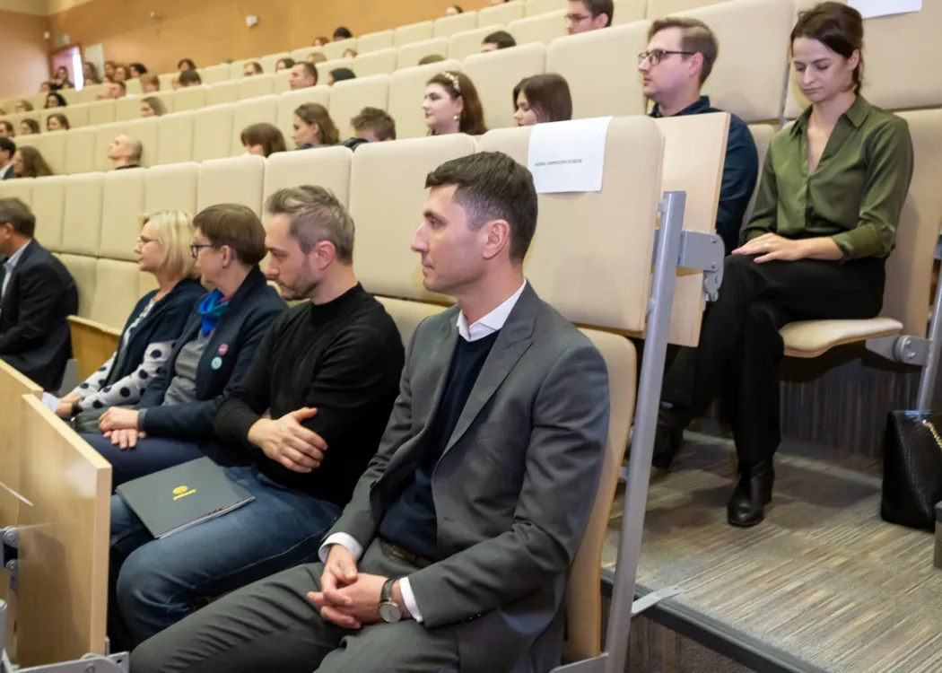 Wydział Humanistyczny: wręczenie dyplomów wyróżniającym się absolwentom