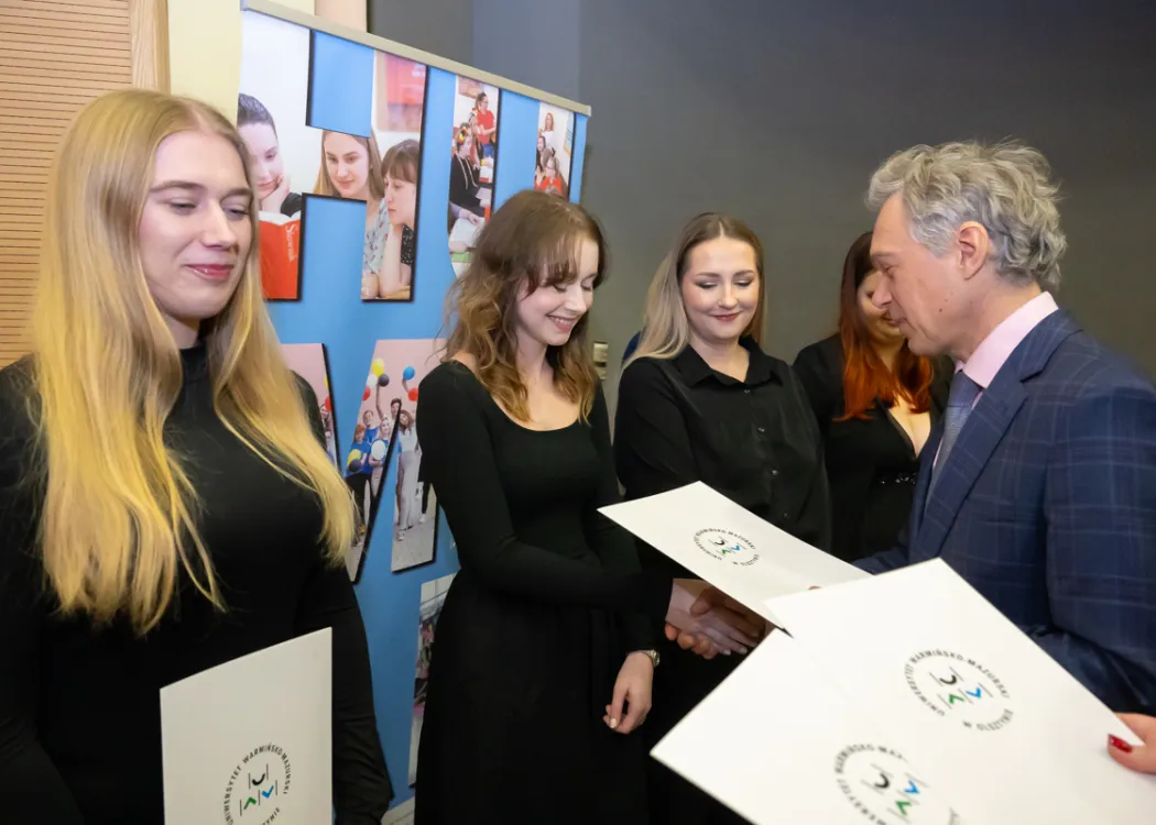 Wydział Humanistyczny: wręczenie dyplomów wyróżniającym się absolwentom