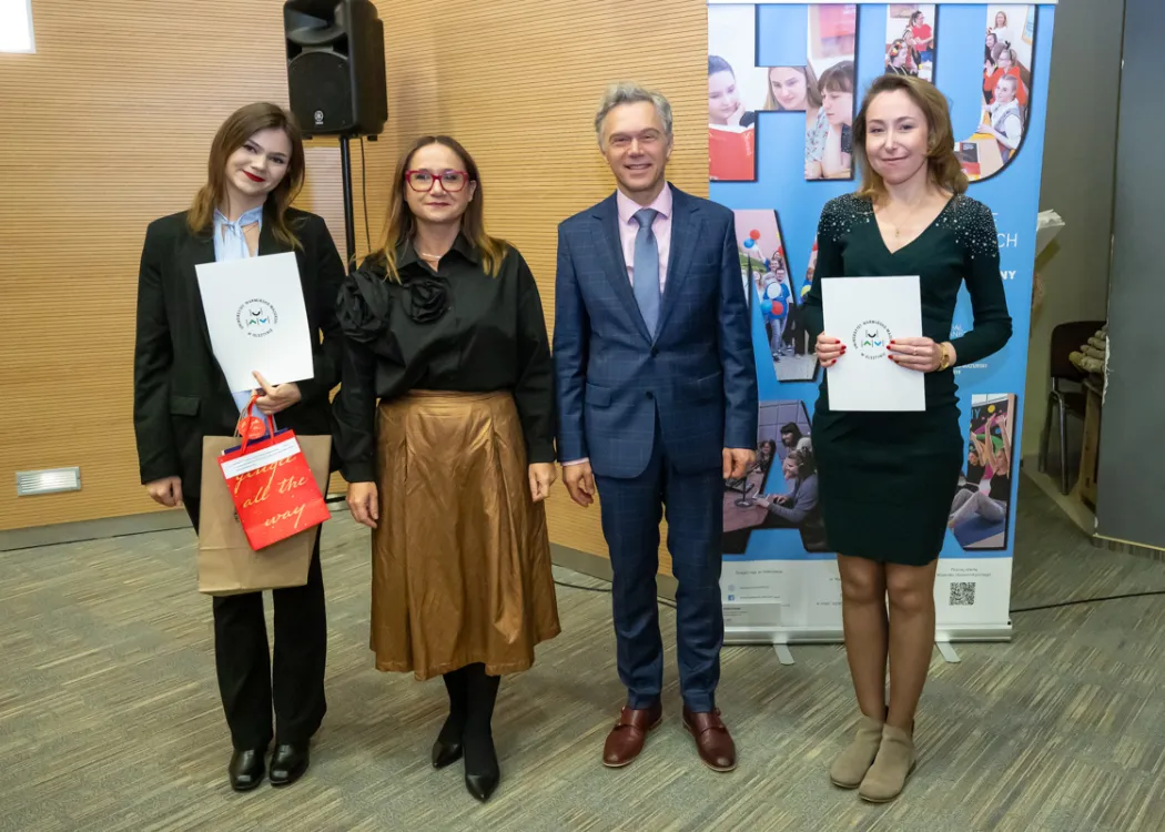 Wydział Humanistyczny: wręczenie dyplomów wyróżniającym się absolwentom