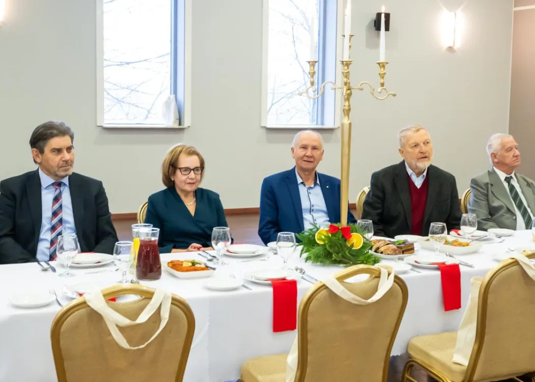 Spotkanie wigilijne emerytowanych profesorów UWM