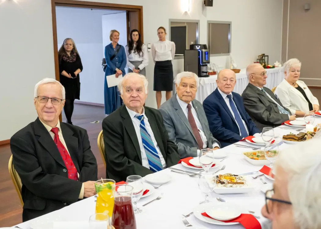Spotkanie wigilijne emerytowanych profesorów UWM