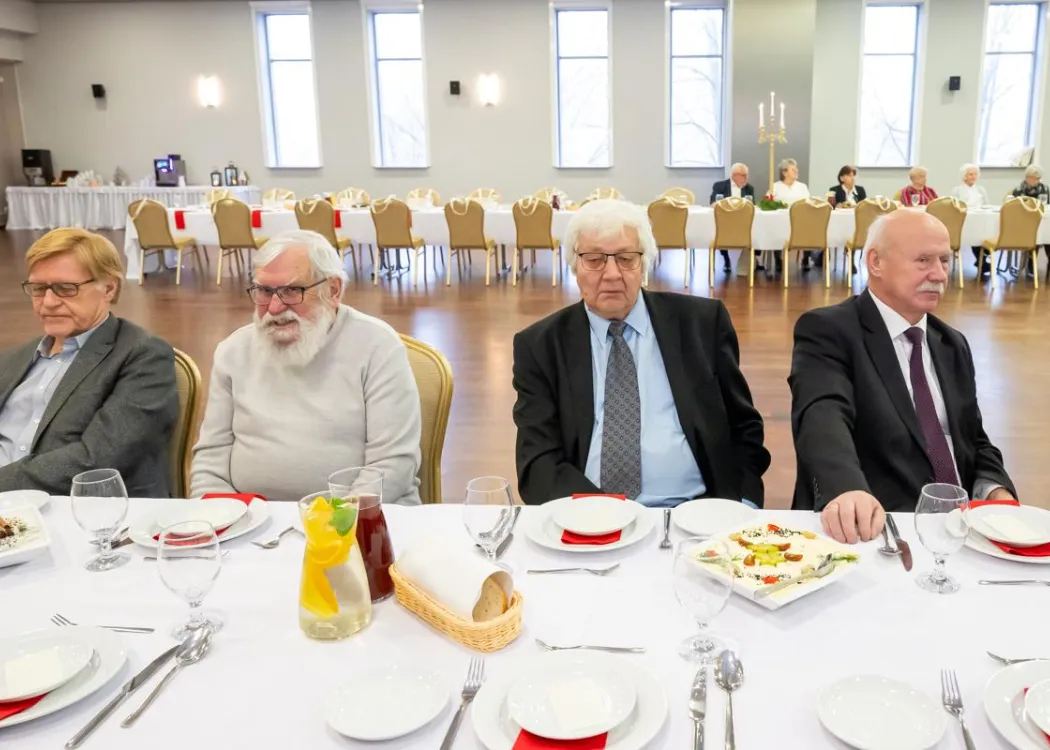 Spotkanie wigilijne emerytowanych profesorów UWM