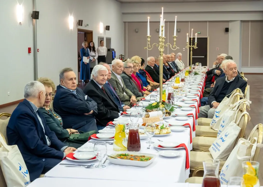 Spotkanie wigilijne emerytowanych profesorów UWM