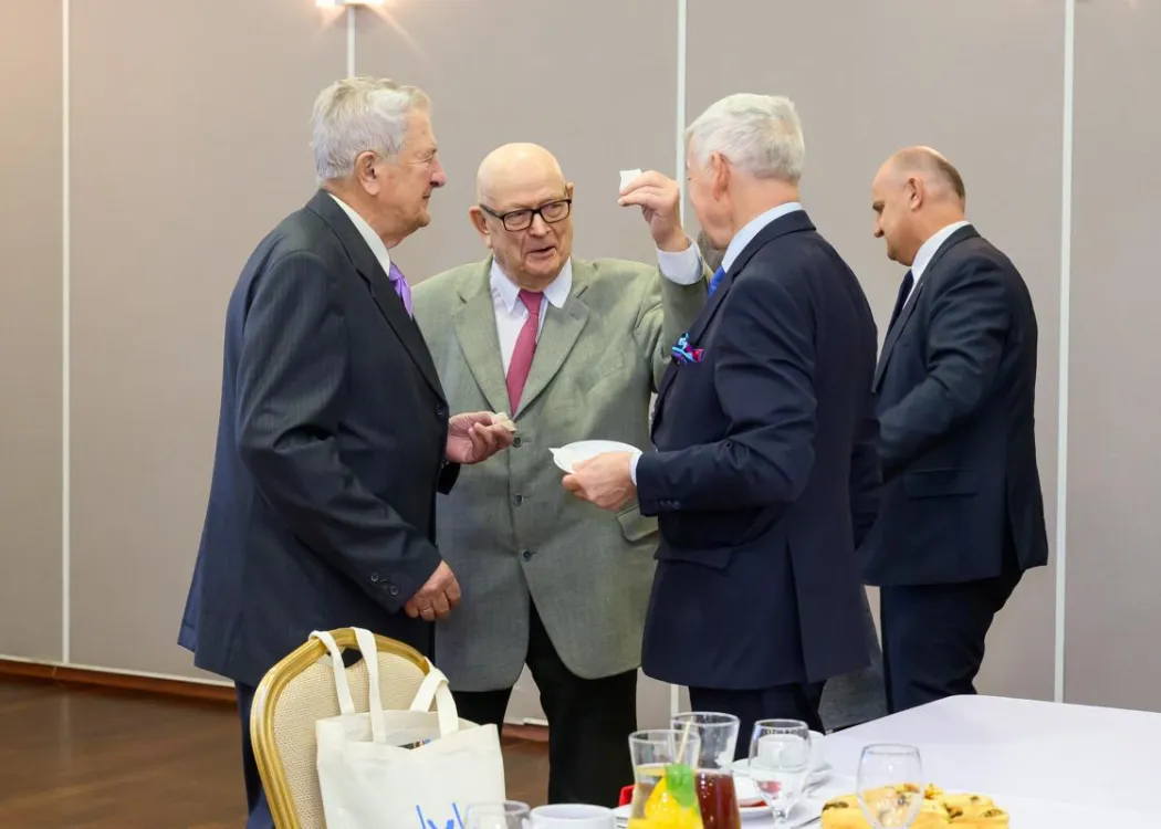 Spotkanie wigilijne emerytowanych profesorów UWM