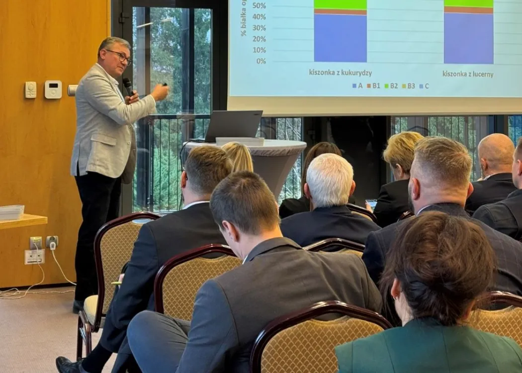prof. Cezary Purwin podczas konferencji na UWM