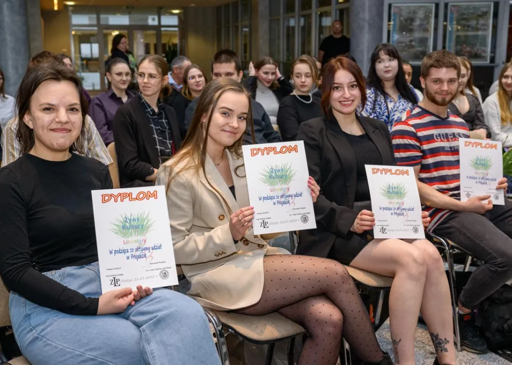 Żywe Kultury Literatury