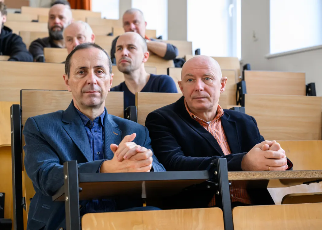 Seminarium pt.: Nowoczesna aparatura naukowo-badawcza w zakresie wibroakustyki, termografii i szybkich kamer cyfrowych