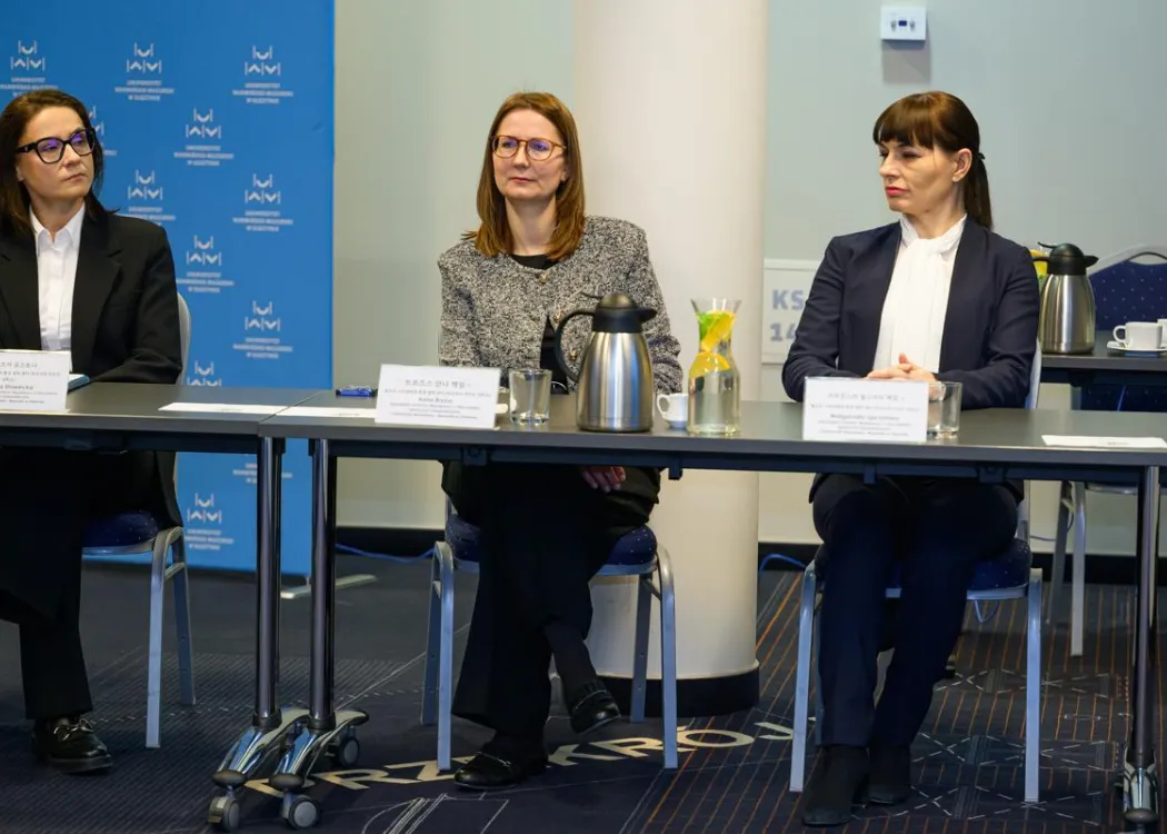 delegacja z Korei Południowej na UWM