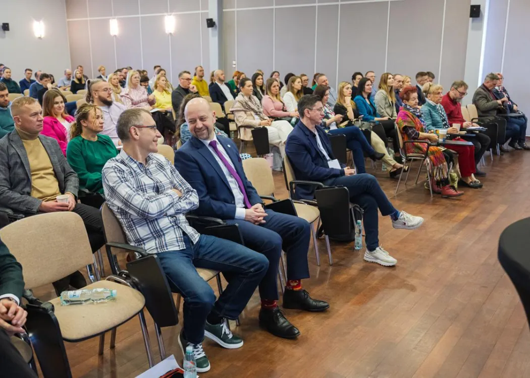 Uczestnicy konferencji o AI