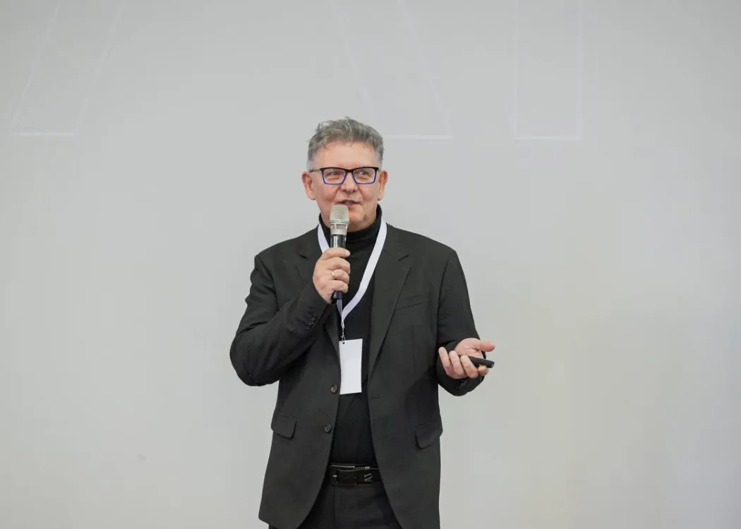 Uczestnicy konferencji o AI