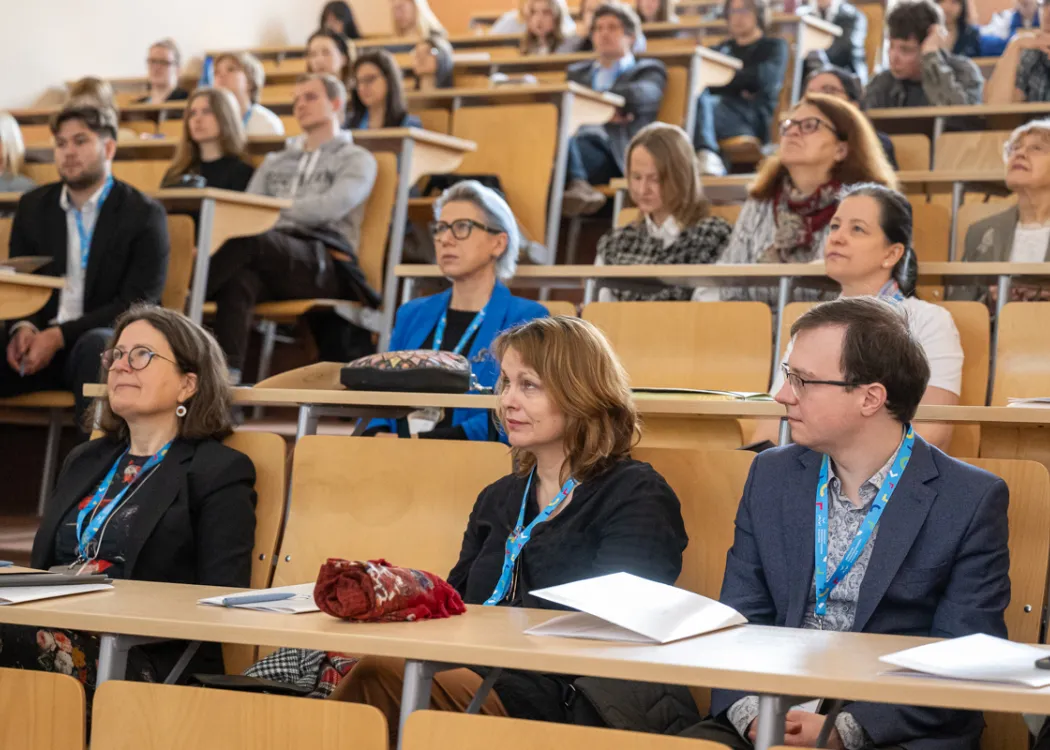 Konferencja „Między słowami - między światami"
