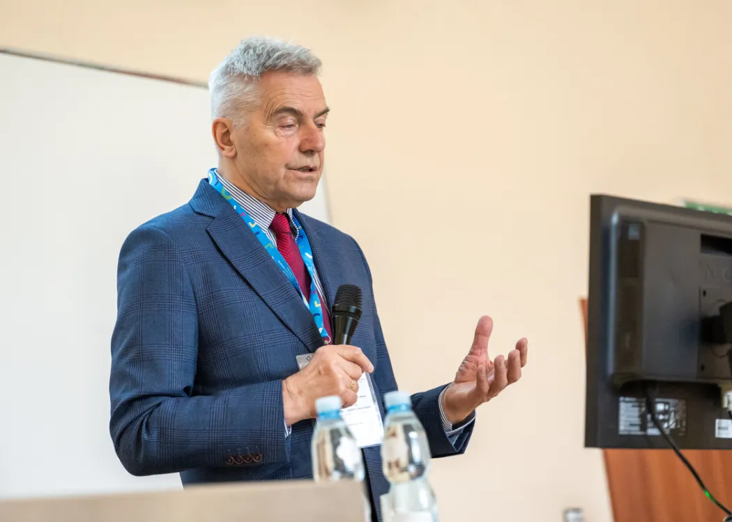 Konferencja „Między słowami - między światami"