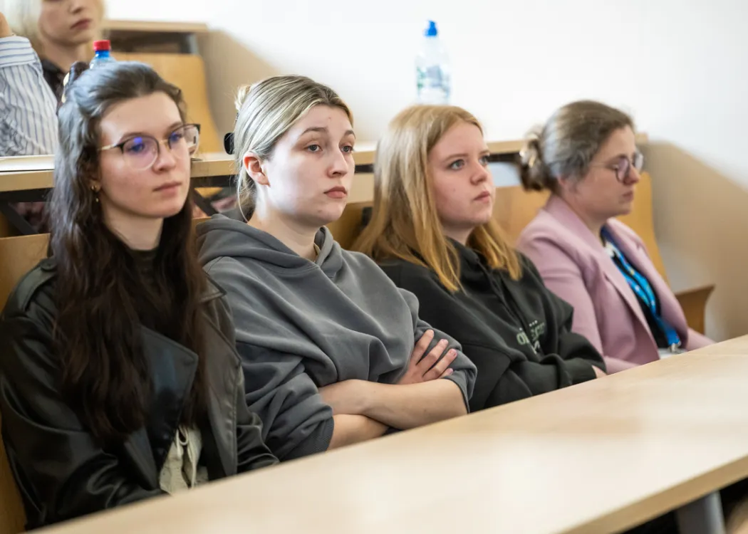 Konferencja „Między słowami - między światami"