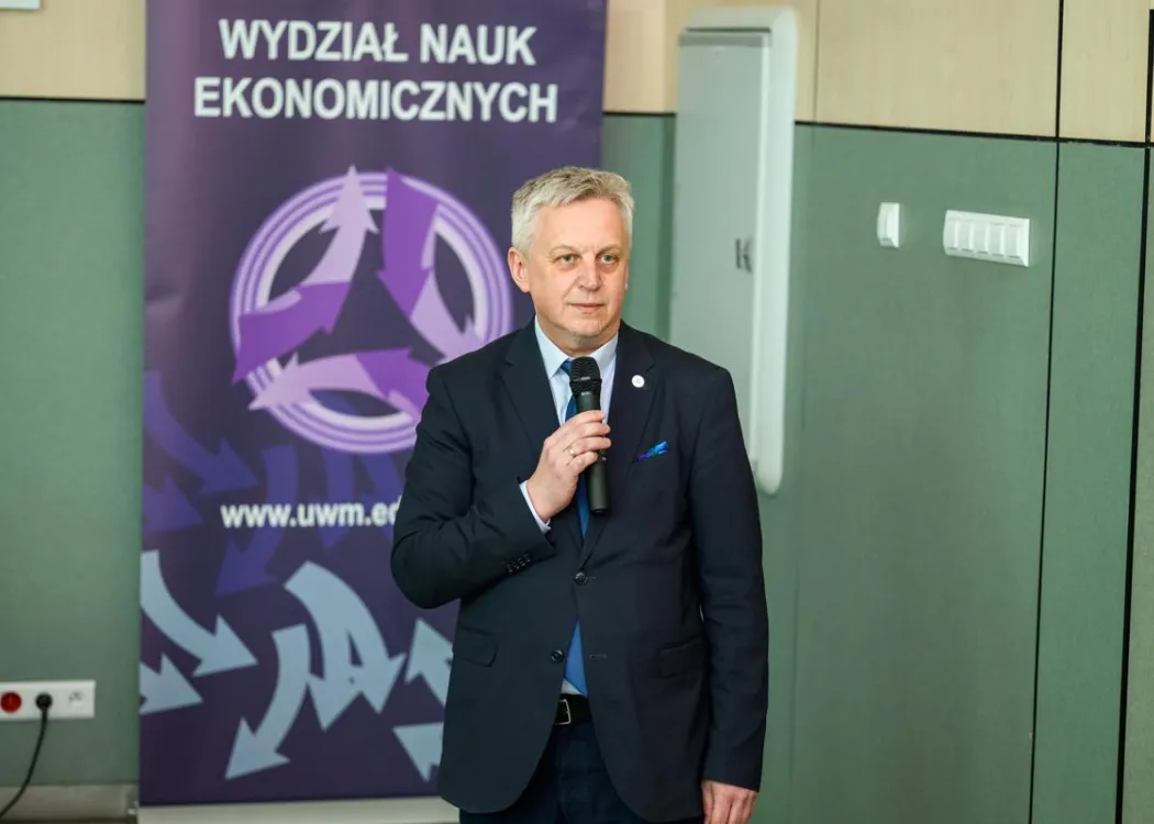Wykład dr. Szymona Sikorskiego