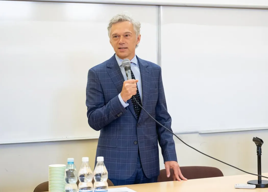 Uczestnicy konferencji nowe zjawiska w języku 