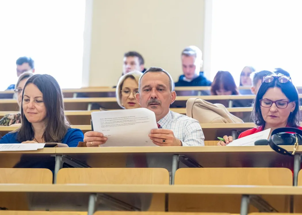 Uczestnicy konferencji nowe zjawiska w języku 