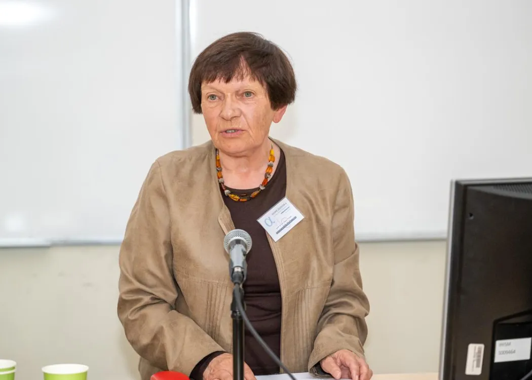 Uczestnicy konferencji nowe zjawiska w języku 